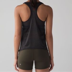 Lululemon Pushing Limits Tank
Black